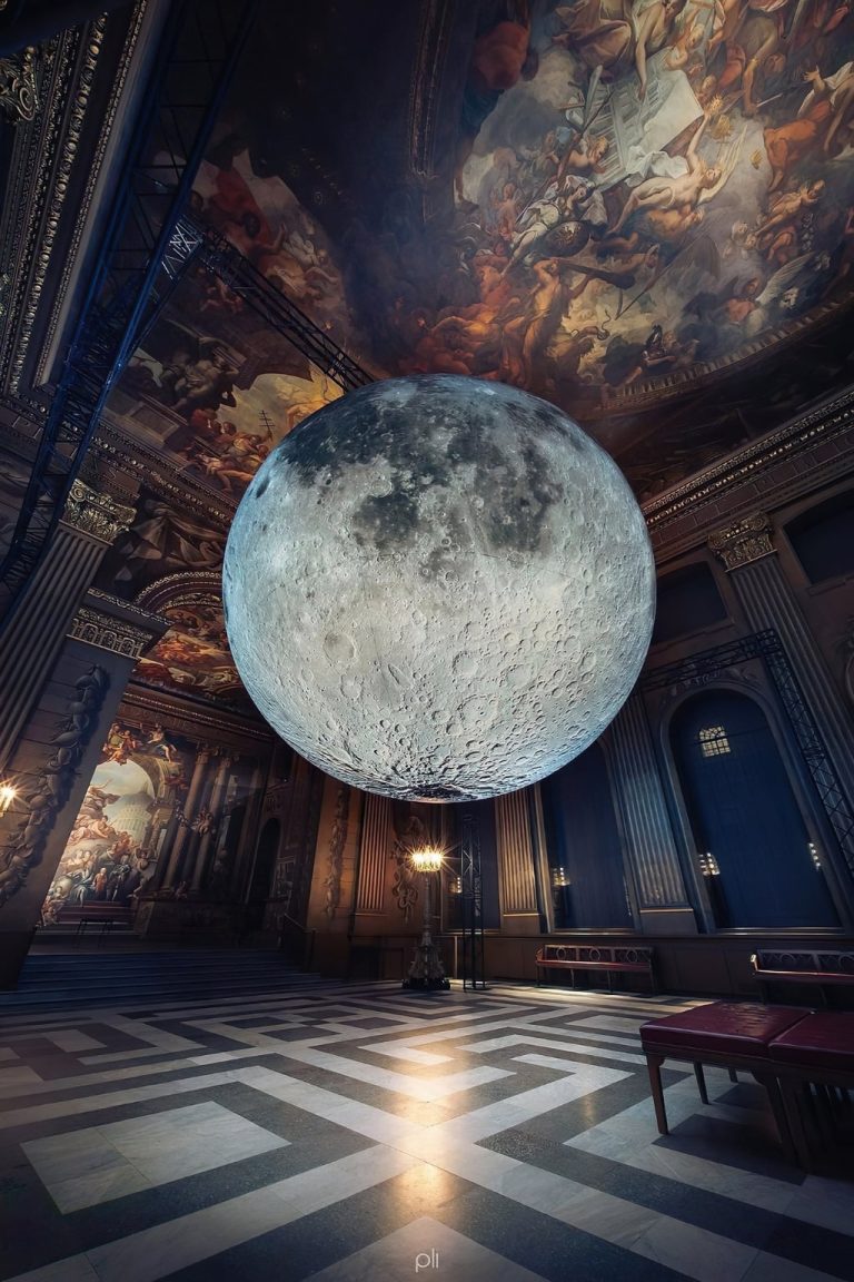 The full moon and your period: is there a connection?